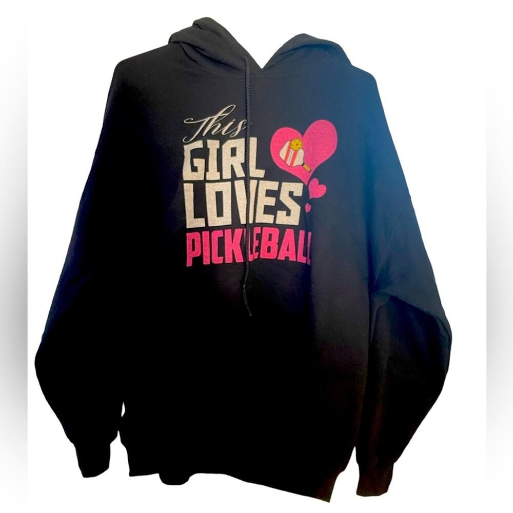 Gildan HOODIE Women's XL Black Heavy Blend Graphic This Girl Loves Pickle Ball
